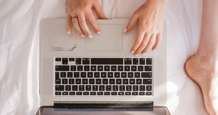 wedding websites and apps