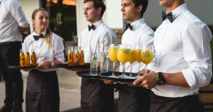 BAR AND STAFF